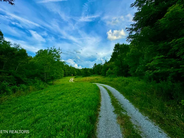 $1,340,938 | Smith Creek Road, Oneida, TN 37841