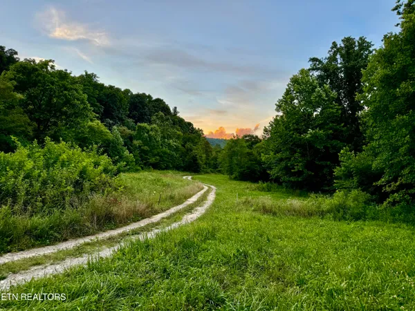 $1,340,938 | Smith Creek Road, Oneida, TN 37841
