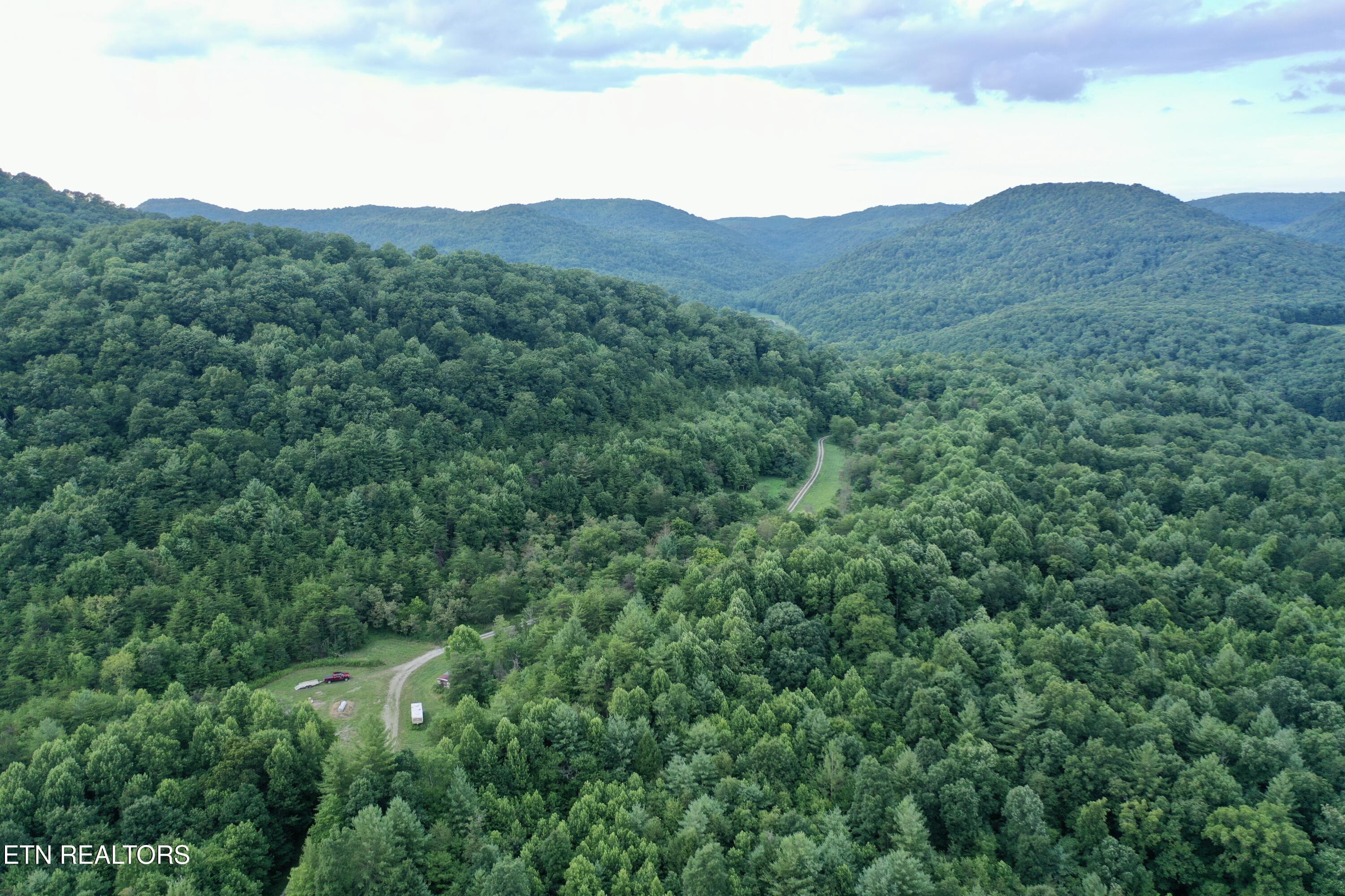 Smith Creek Road Oneida, TN 37841 - Photo 8 of 42 8