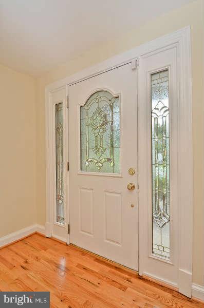 8631 Tuttle Road, Unit 2 Springfield, VA 22152 - Photo 3 of 29 Interior General