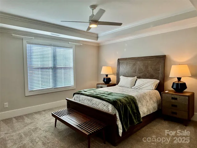 $995,000 | 108 41st Avenue Northwest, Hickory, NC 28601