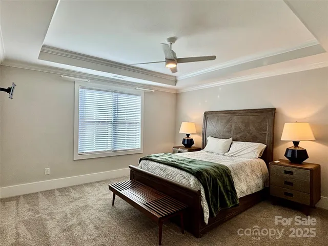 $995,000 | 108 41st Avenue Northwest, Hickory, NC 28601