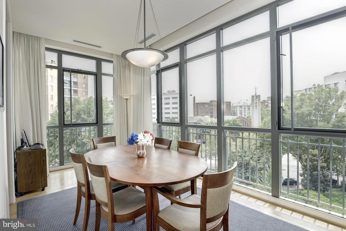 2425 L Street Northwest, Unit 415 Washington, DC 20037 - Photo 2 of 21 Dining Room