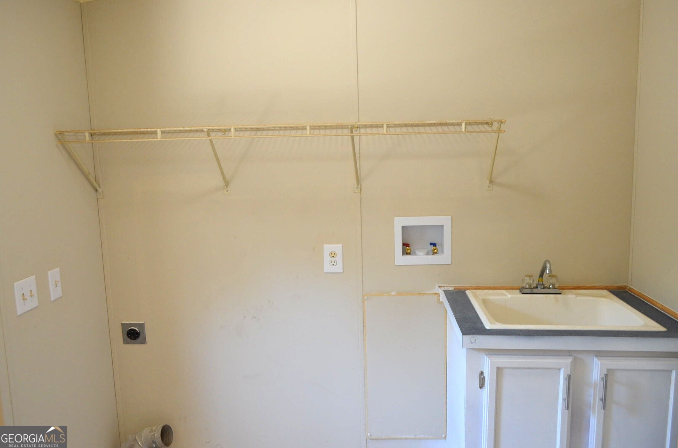 572 Atkinson Road Byron, GA 31008 - Photo 15 of 18 Gallery Image 15