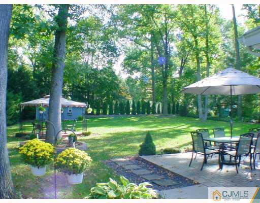 13 Harding Avenue Edison, NJ 08820 - Photo 10 of 10 Gallery Image 10