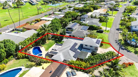 $2,800,000 | 738 Kanaha Street, Kailua, HI 96734