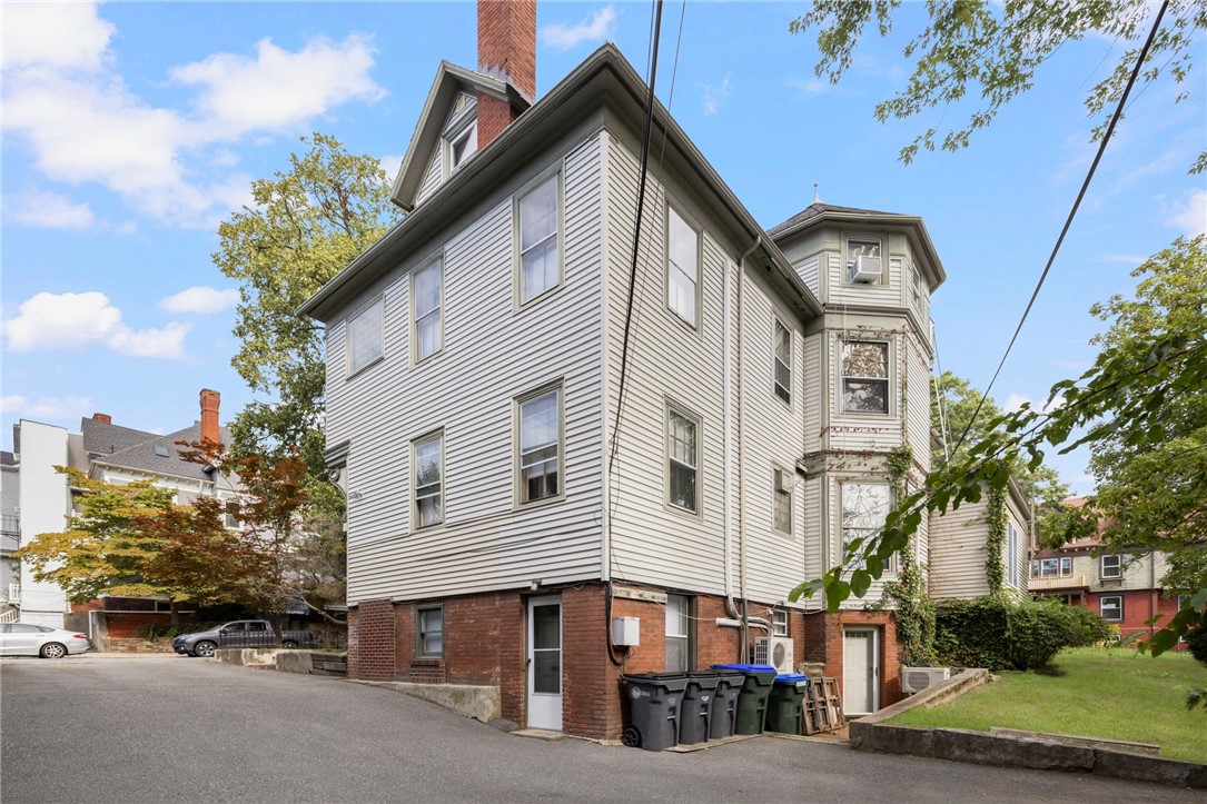 165 Waterman Street, Unit 2 Providence, RI 02906 - Photo 33 of 38