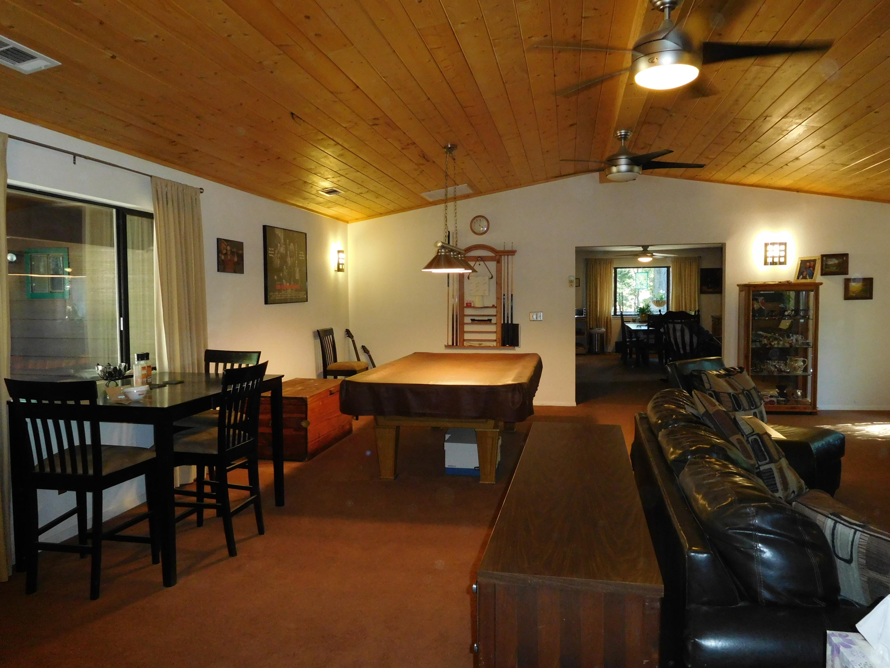 8474 Lake McCumber Road Shingletown, CA 96088 - Photo 6 of 36 Great Room