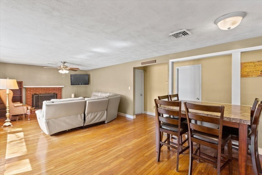 177 High Plain Road Andover, MA 01810 - Photo 9 of 24 Gallery Image 9