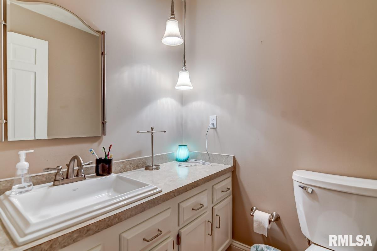 2733 Delaware Drive Springfield, IL 62702 - Photo 14 of 30