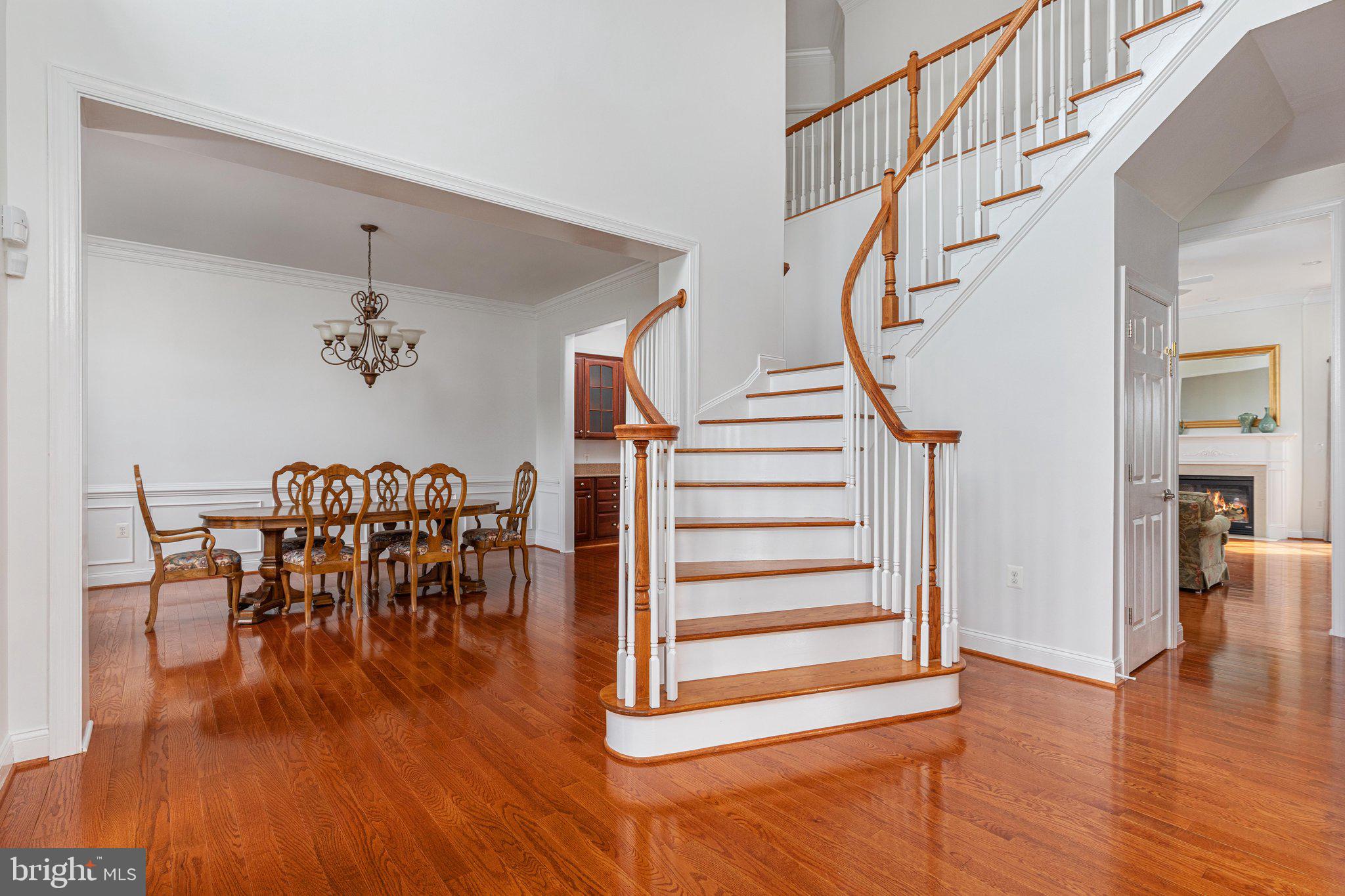 38786 Rambling Farm Drive Hamilton, VA 20158 - Photo 9 of 97 Dining Room to left of entrance