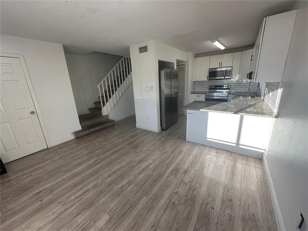 5064 Downing Street, Unit 4 Orlando, FL 32839 - Photo 5 of 20