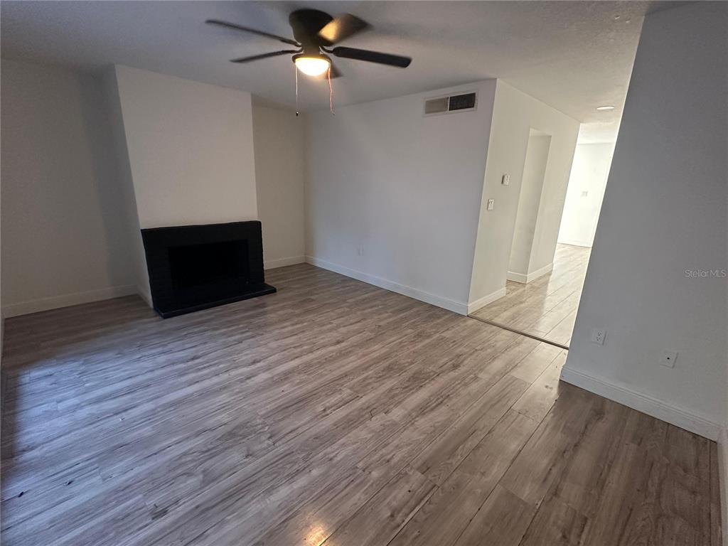 5064 Downing Street, Unit 4 Orlando, FL 32839 - Photo 7 of 20