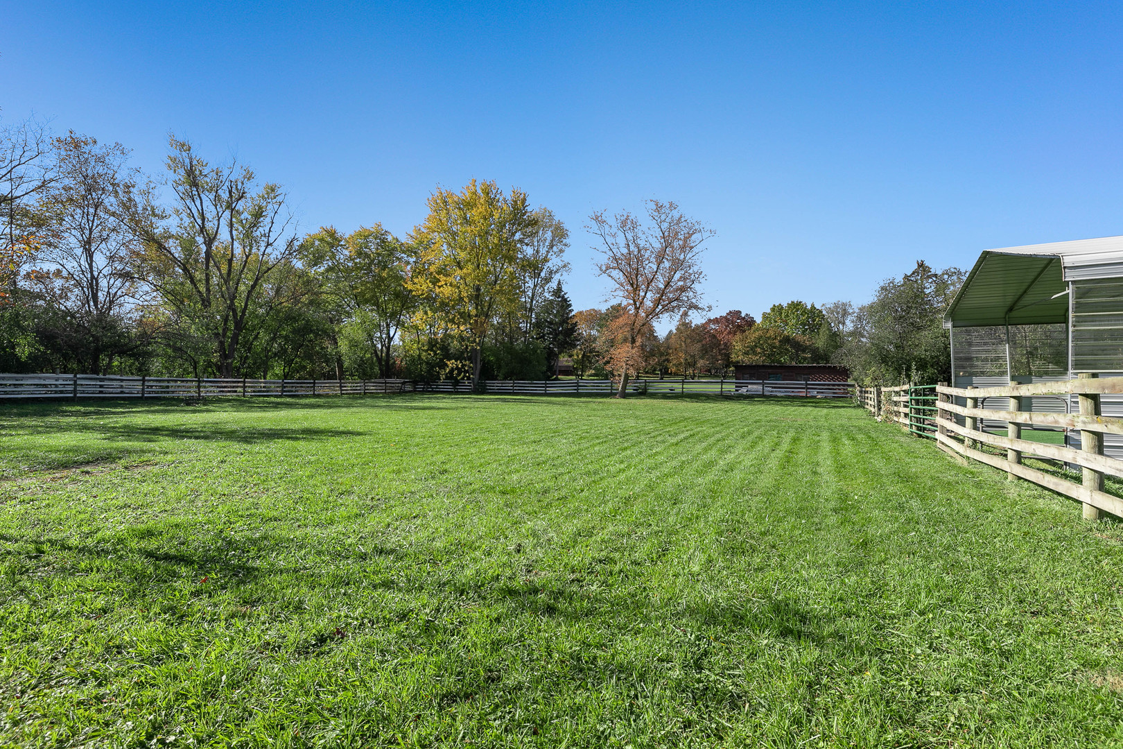 28W171 Garys Mill Road Winfield, IL 60190 - Photo 36 of 47 a view of a grassy field
