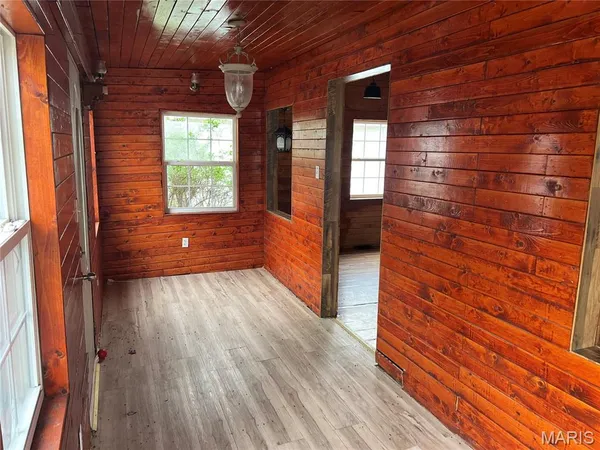 $39,900 | 709 1st Street, Gillespie, IL 62033