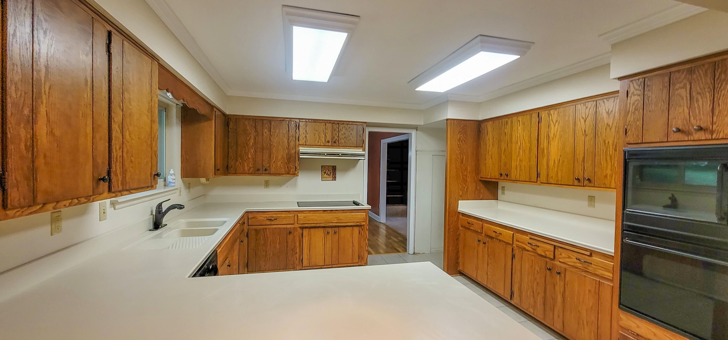 4225 McDonald Road Apison, TN 37302 - Photo 31 of 36 4225 McDonald Rd Kitchen-112852