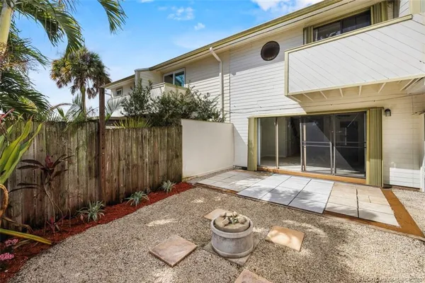 $239,900 | 973 Northwest Spruce Ridge Drive, Unit 3, Stuart, FL 34994