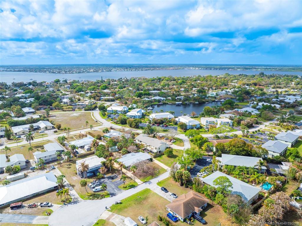 973 Northwest Spruce Ridge Drive, Unit 3 Stuart, FL 34994 - Photo 29 of 32