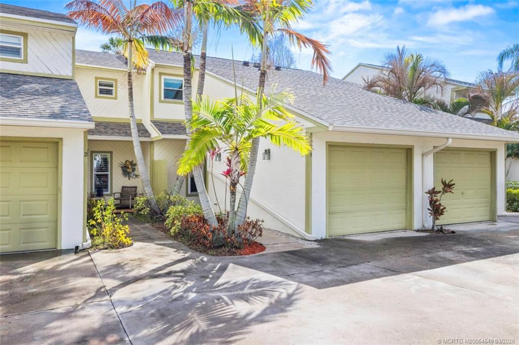 973 Northwest Spruce Ridge Drive, Unit 3 Stuart, FL 34994 - Photo 3 of 32