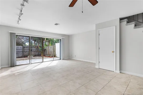 $239,900 | 973 Northwest Spruce Ridge Drive, Unit 3, Stuart, FL 34994