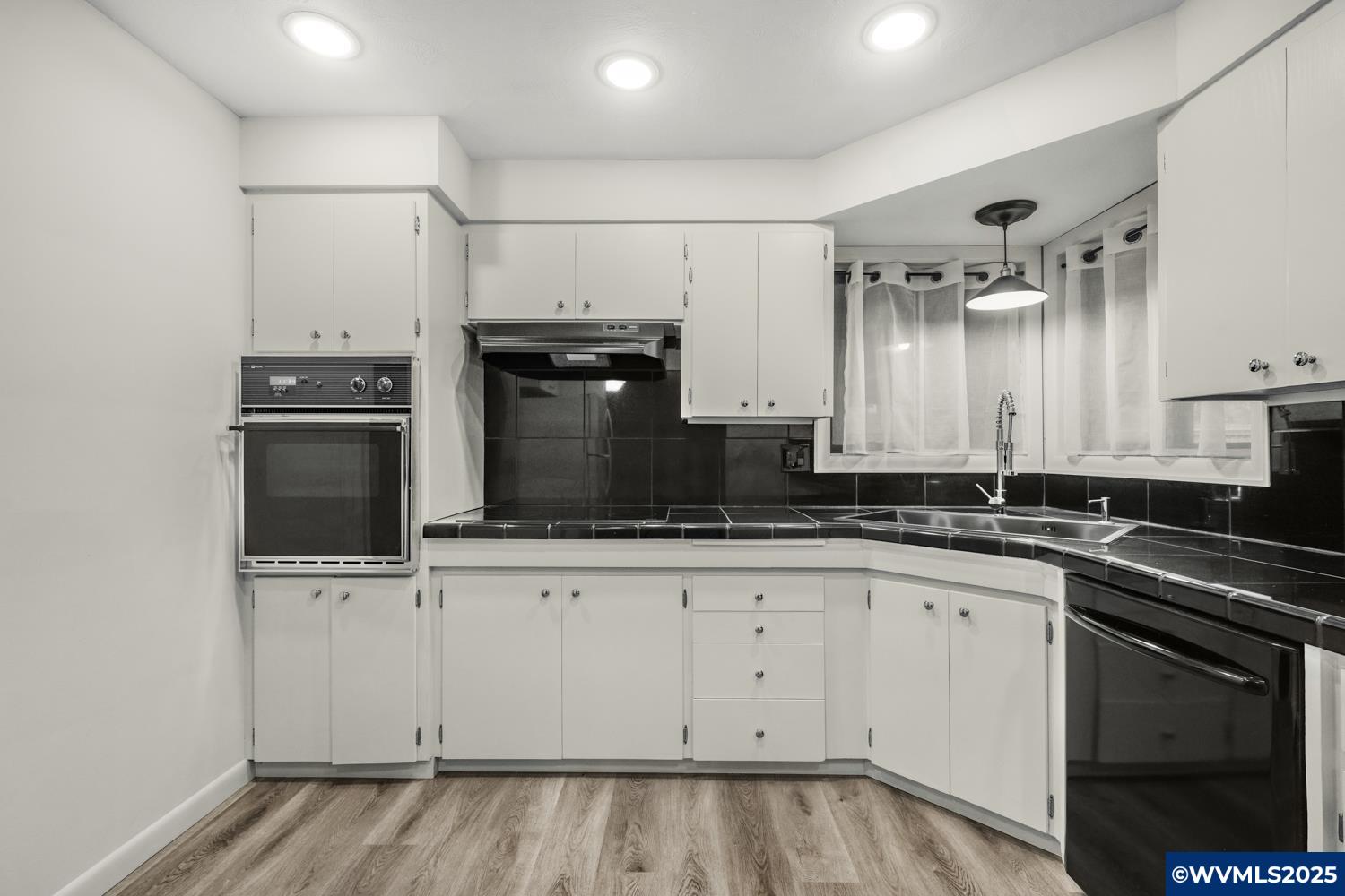 4160 Cordon Road Northeast Salem, OR 97305 - Photo 12 of 43