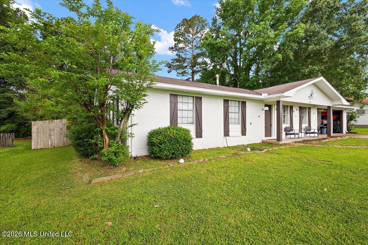 1201 Anderson Street Forest, MS 39074 - Photo 2 of 24 02-HTP_1826