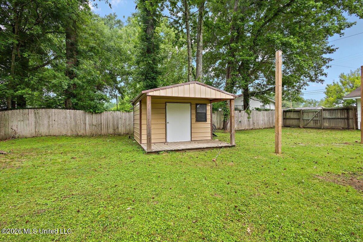 1201 Anderson Street Forest, MS 39074 - Photo 23 of 24 23-HTP_1892