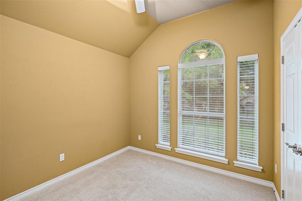 9417 Ravenswood Road Granbury, TX 76049 - Photo 21 of 39