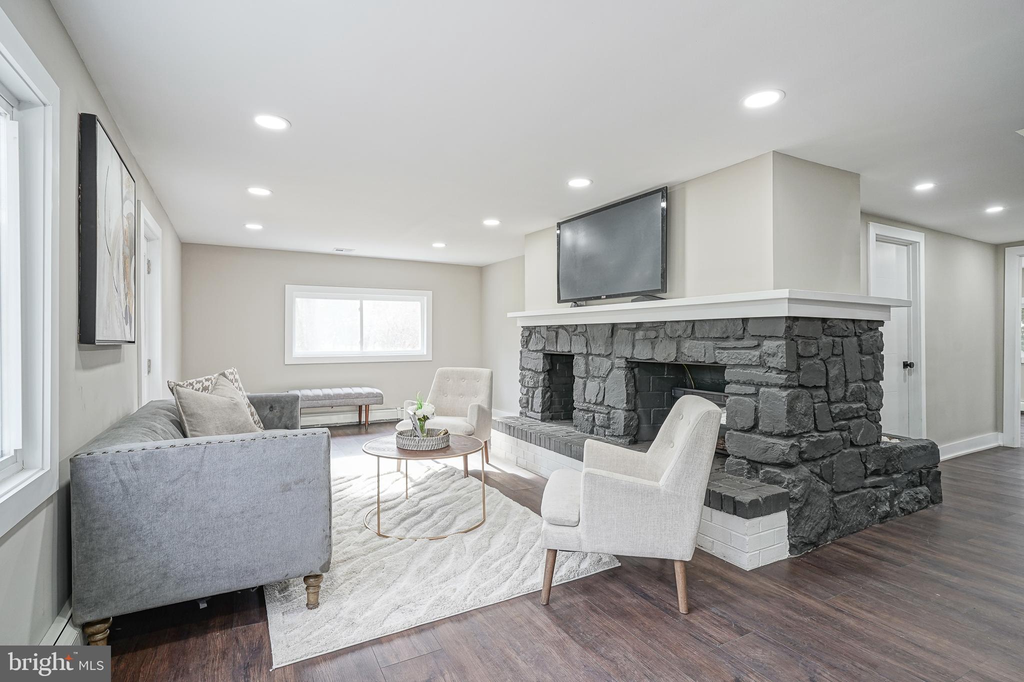 70 Cooper Tomlinson Road Medford, NJ 08055 - Photo 21 of 67 Family Room