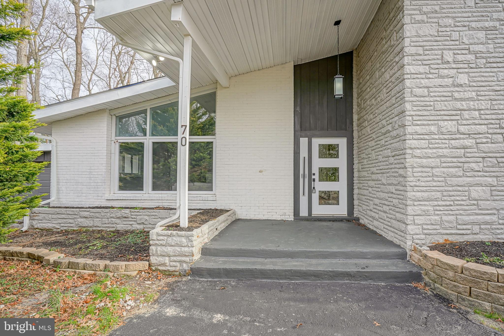 70 Cooper Tomlinson Road Medford, NJ 08055 - Photo 5 of 67 Exterior Front