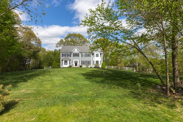 33 Jacques Road Tyngsborough, MA 01879 - Photo 2 of 30 Gallery Image 2