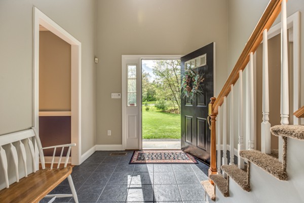 33 Jacques Road Tyngsborough, MA 01879 - Photo 6 of 30 Gallery Image 6