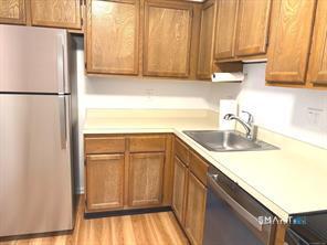 25 Padanaram Road, Unit 76 Danbury, CT 06811 - Photo 7 of 12