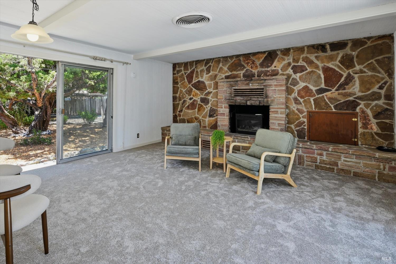 4941 Hansen Drive Santa Rosa, CA 95409 - Photo 14 of 35