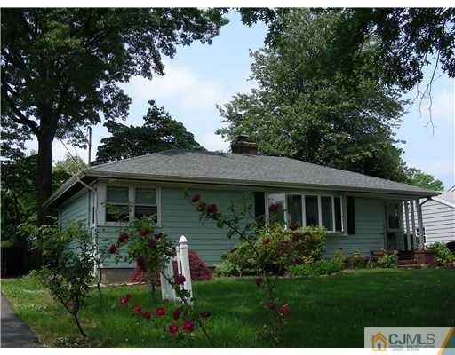 436 3rd Street Dunellen, NJ 08812 - Photo 3 of 24 Gallery Image 3