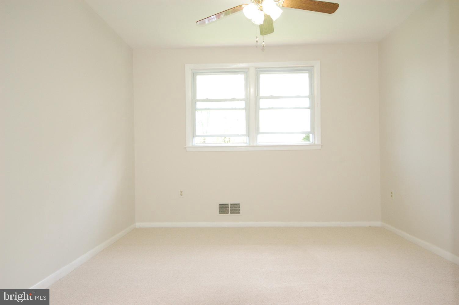 10517 Gorman Road Laurel, MD 20723 - Photo 6 of 46 Dining room