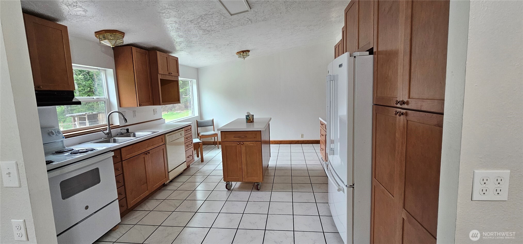 113 Skinner Road Randle, WA 98377 - Photo 4 of 25