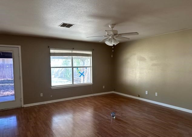 111 Ocotillo Jourdanton, TX 78026 - Photo 4 of 13