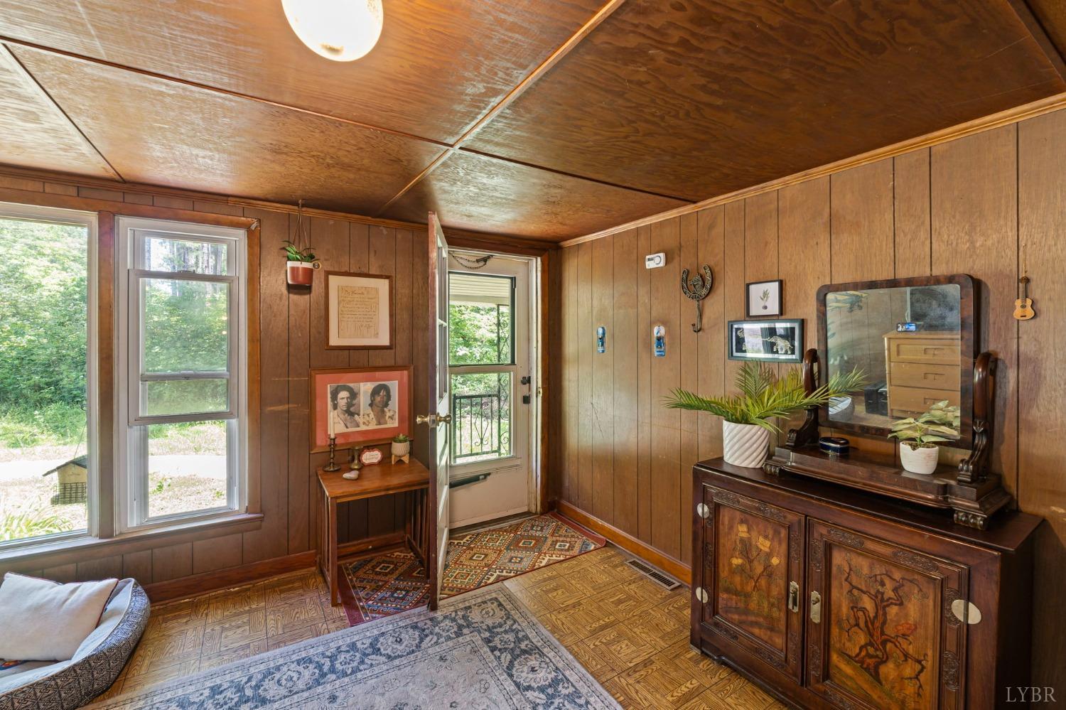211 Shumaker Road Buckingham, VA 23921 - Photo 2 of 39 a very nice looking room with a large window