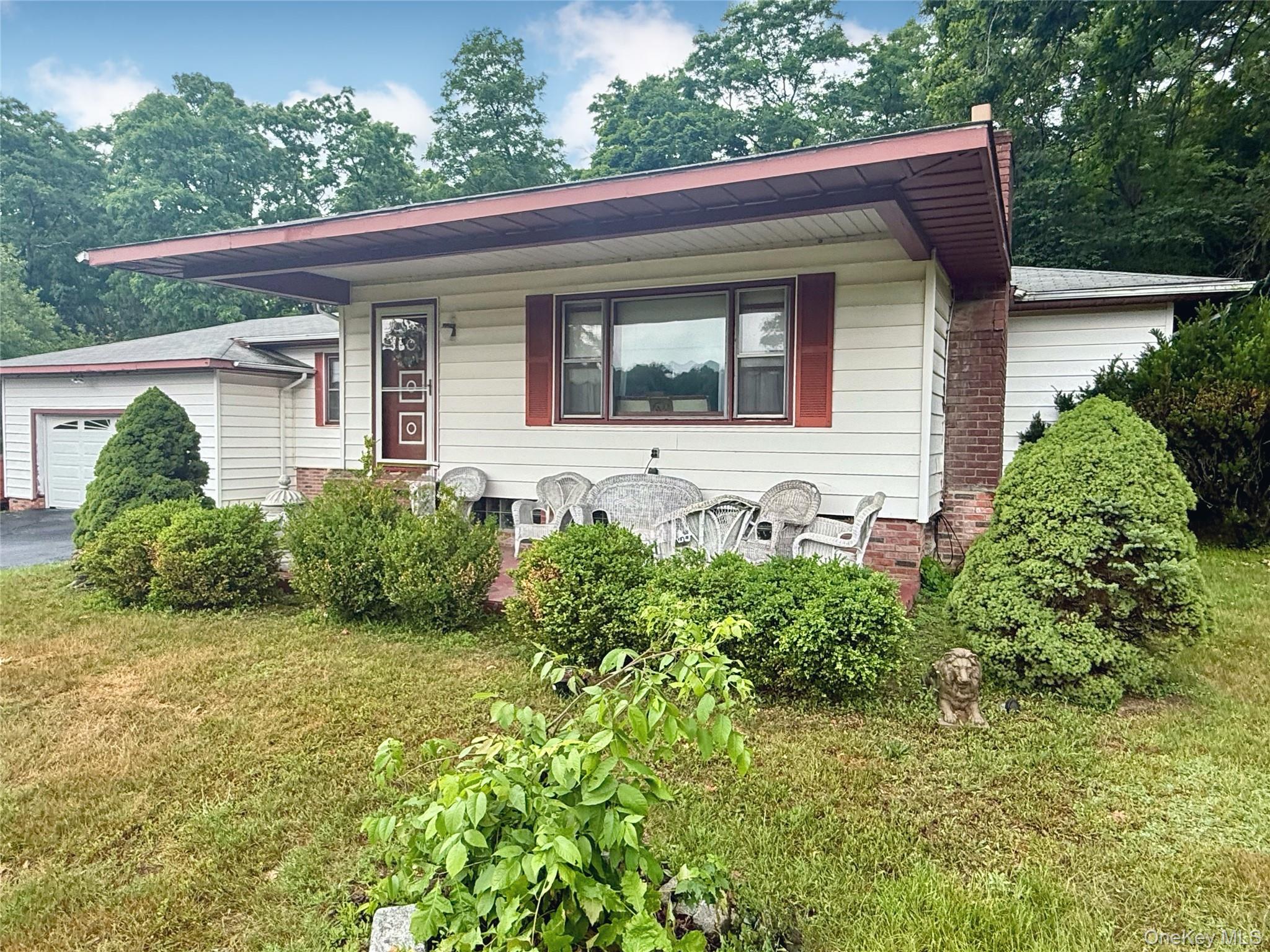 646 Oak Summit Road Millbrook, NY 12545 - Photo 34 of 36