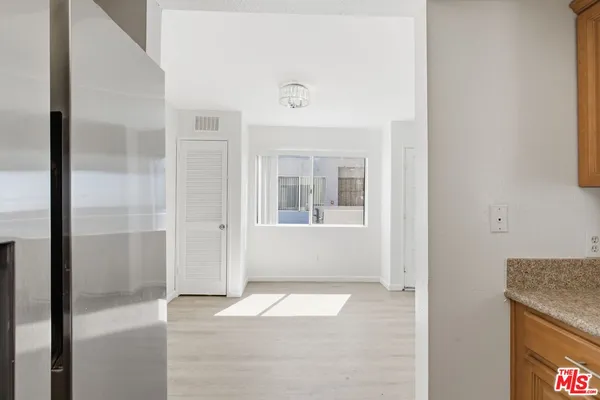 $2,595 | 1002 North Edgemont Street, Unit 7, Los Angeles, CA 90029