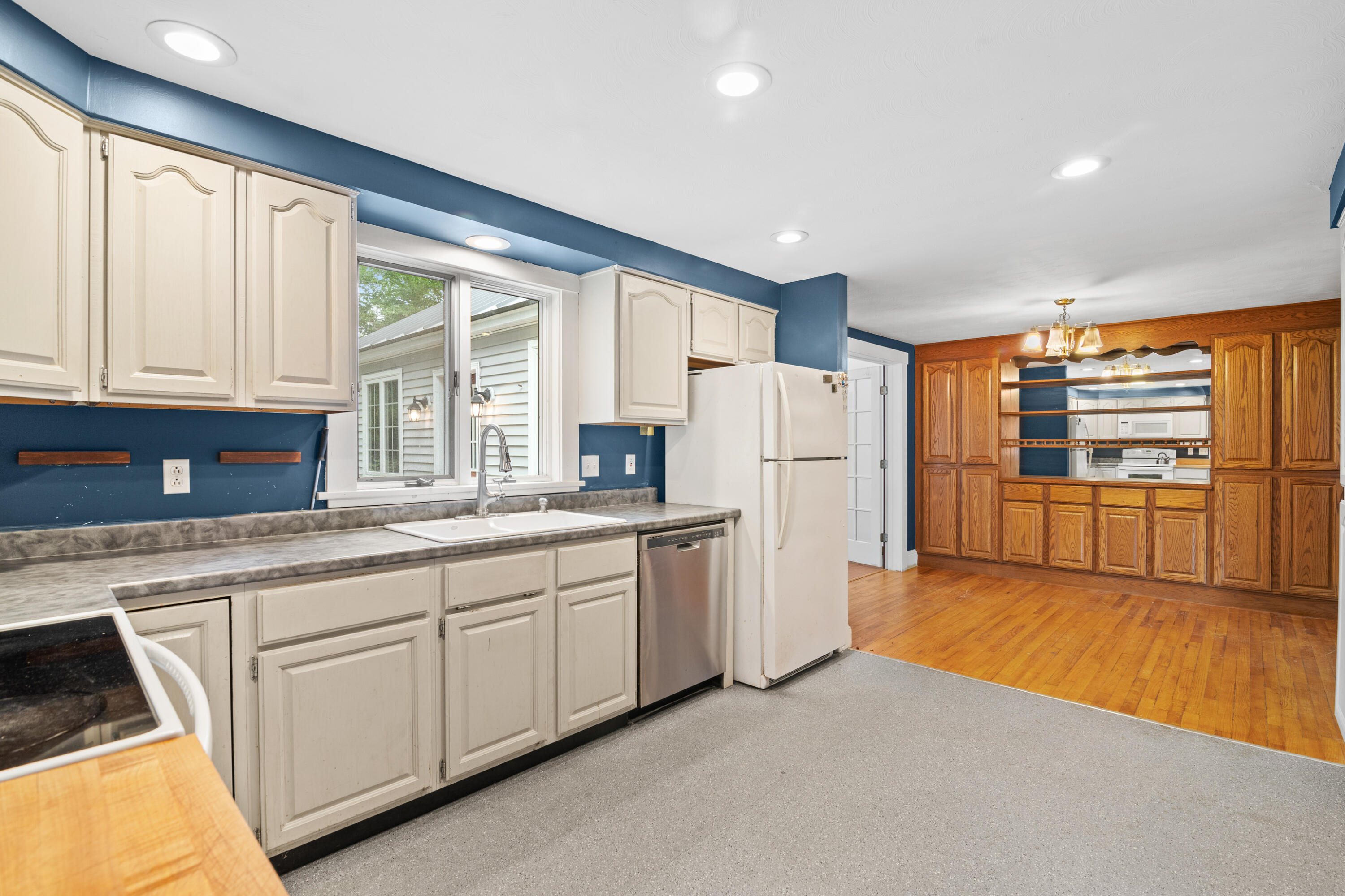 179 School Street Berwick, ME 03901 - Photo 2 of 57 18-print-179 School St-28