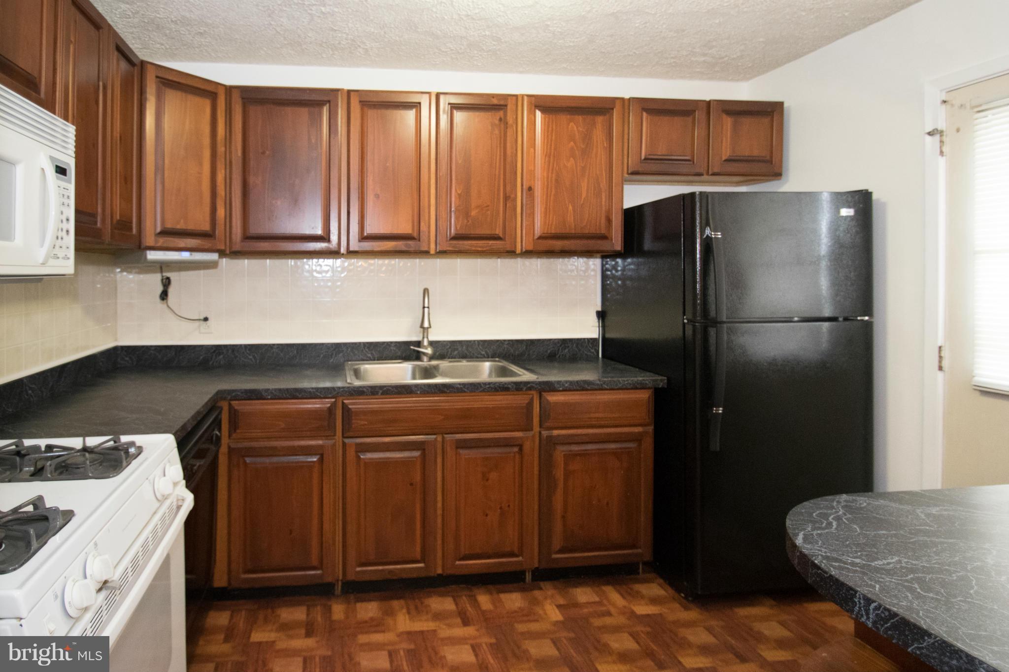 2019 Hanson Road Edgewood, MD 21040 - Photo 12 of 30 Kitchen