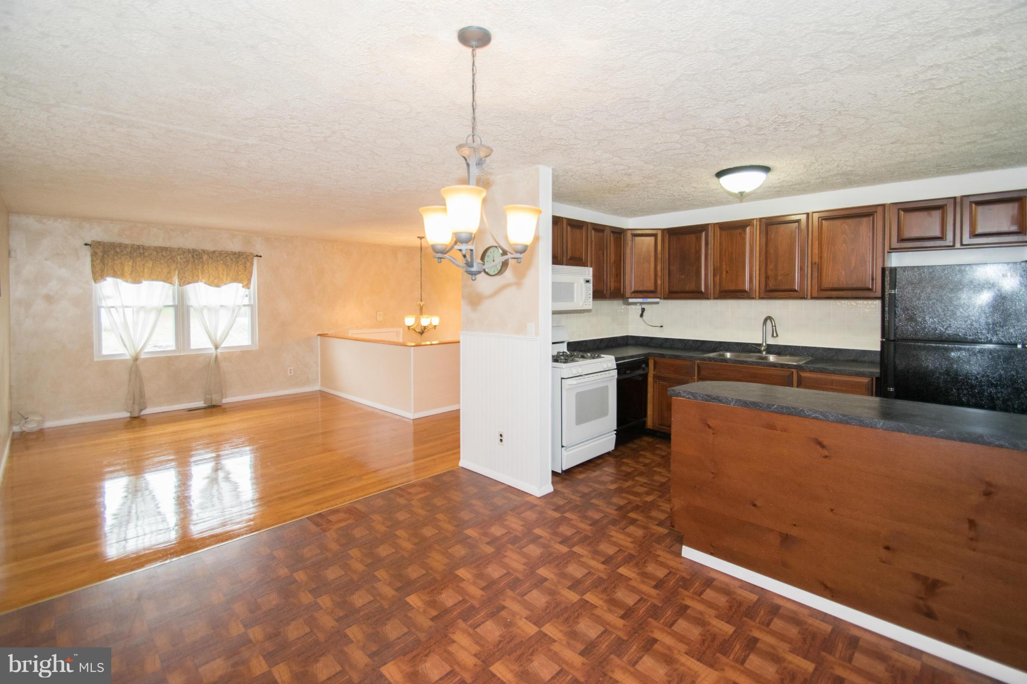 2019 Hanson Road Edgewood, MD 21040 - Photo 7 of 30 Dining Room