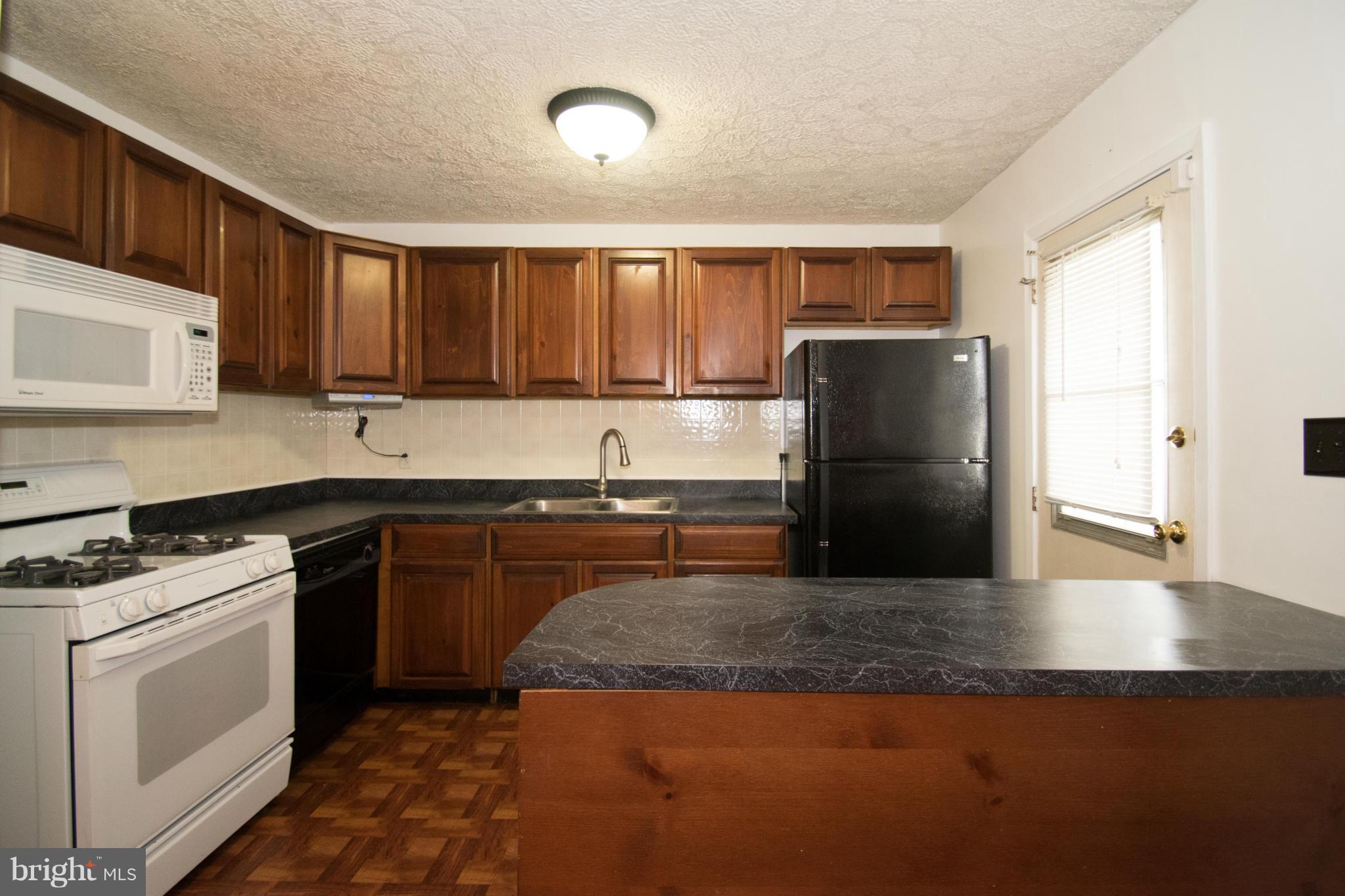 2019 Hanson Road Edgewood, MD 21040 - Photo 9 of 30 Kitchen