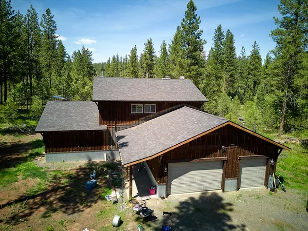 $799,900 | 2954 Whispering Pines Road, New Meadows, ID 83654