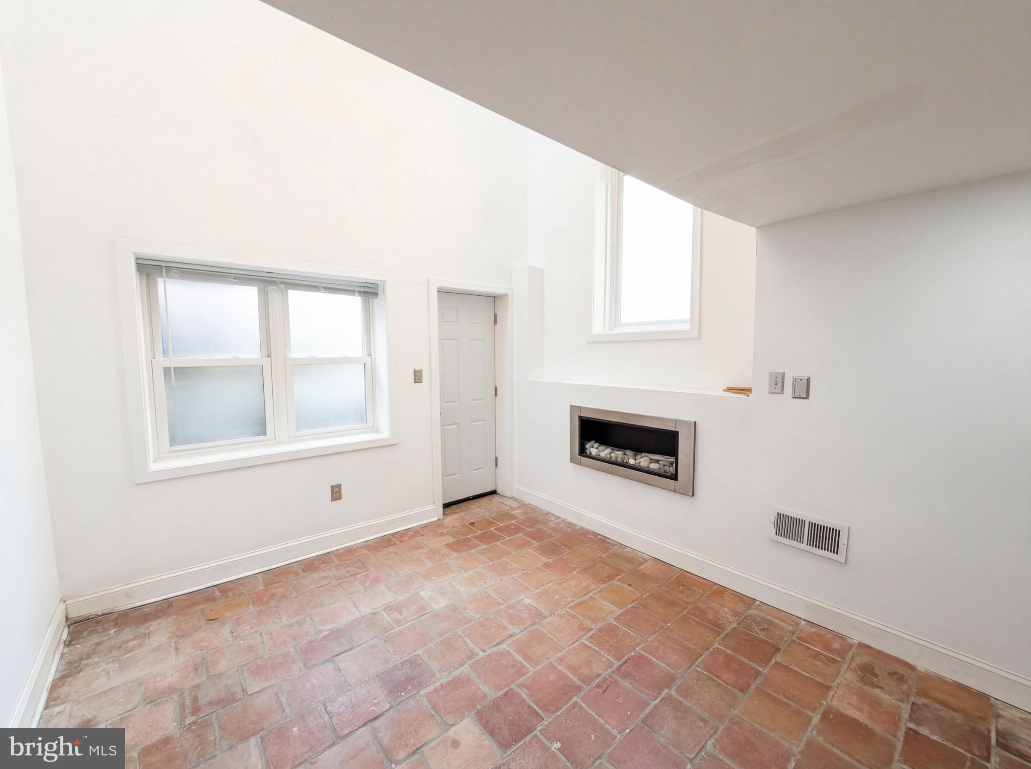 724 13th Street Northeast Washington, DC 20002 - Photo 17 of 20 Bright, airy space with rustic charm.