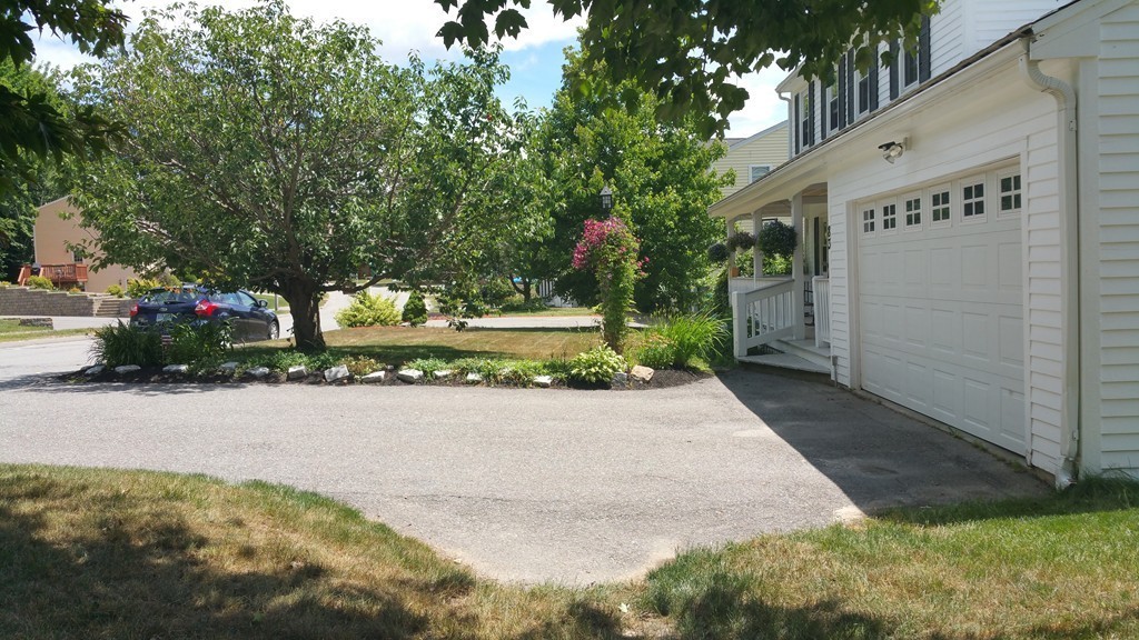 83 Stoneybrook Road Fitchburg, MA 01420 - Photo 4 of 30 Gallery Image 4