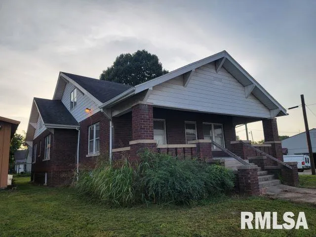 $60,000 | 101 South 6th Street, Murphysboro, IL 62966