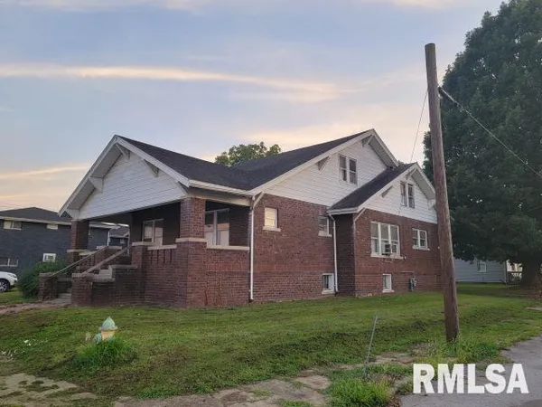 $52,500 | 101 South 6th Street, Murphysboro, IL 62966